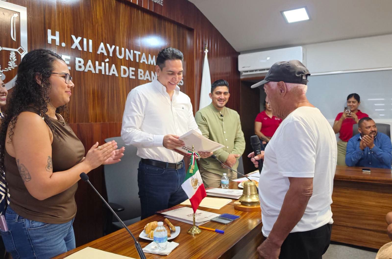 Bahía de Banderas se consolida como referente nacional en entrega de Registros Extemporáneos 